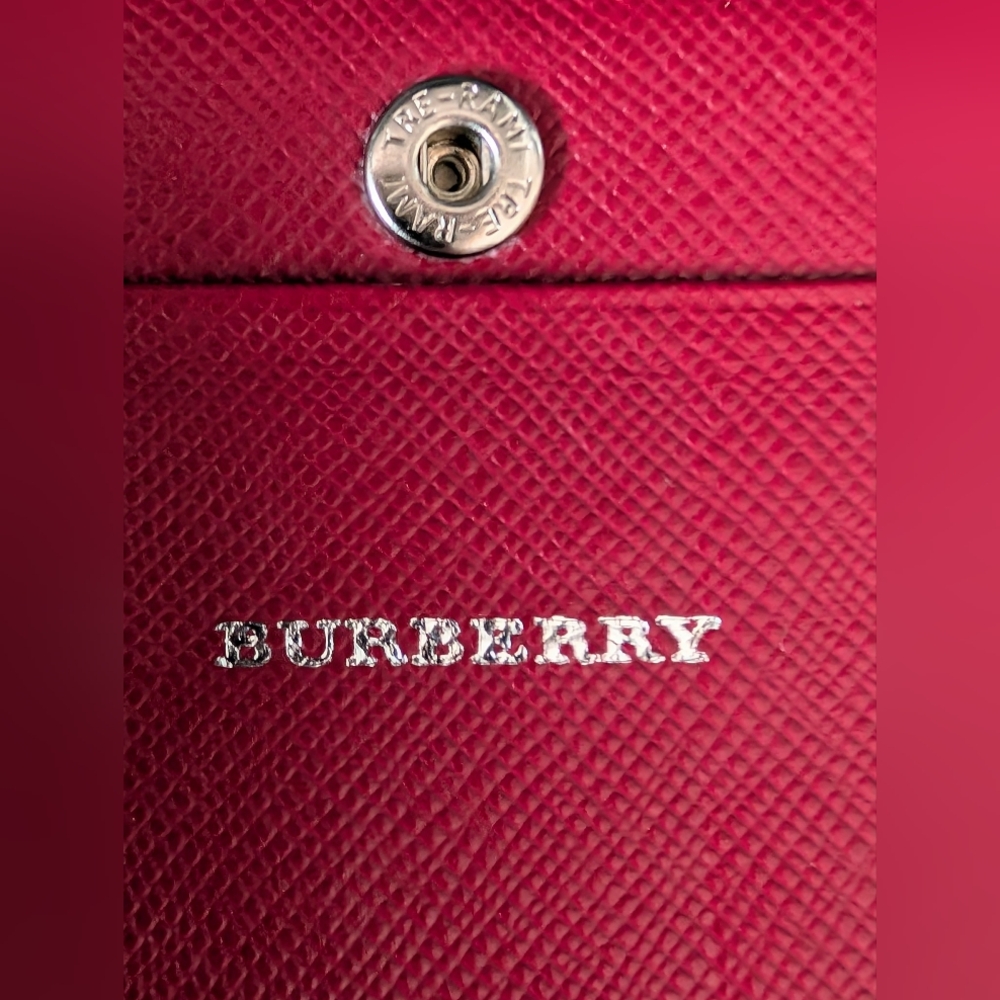 Burberry Red Leather Wallet - Picture 11 of 12